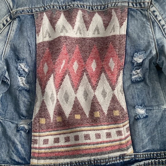 WHITE CROW  Jean Jacket Boho Distressed Denim Jacket Aztec Navajo Print Panel S - Picture 6 of 7